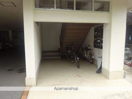 和歌山県和歌山市土佐町３丁目[1R/20.45m2]のエントランス
