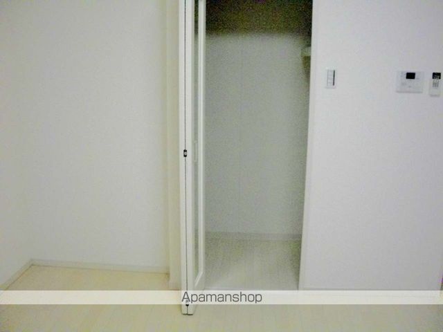 フィールドイン新大阪の内装写真