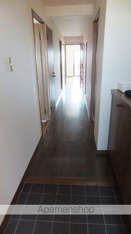 サーパス空港通の内装写真