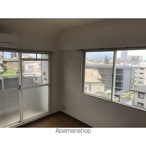 フルーレ千里丘の内装写真