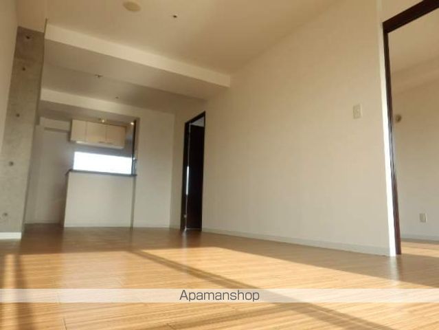 HILLTOP TOWERの内装写真