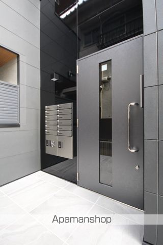 RIEMON蛍池の玄関写真
