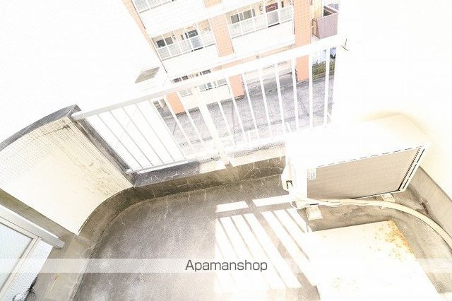 グリーンハウスの内装写真