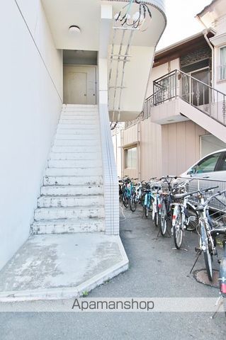 リヴ・アーシアンのその他写真