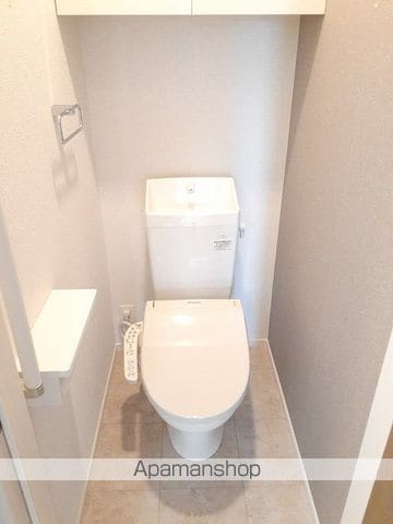 アルバ ファウスト Iの内装写真