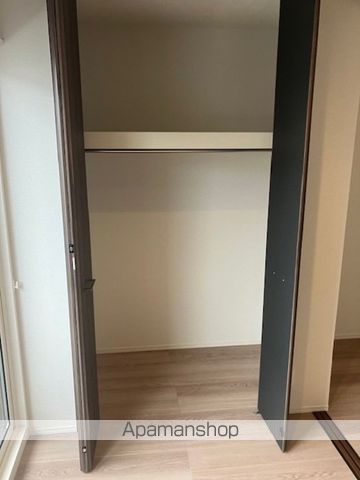 ペルル新広の内装写真