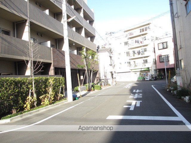 スカイコートパレス押上の外観写真