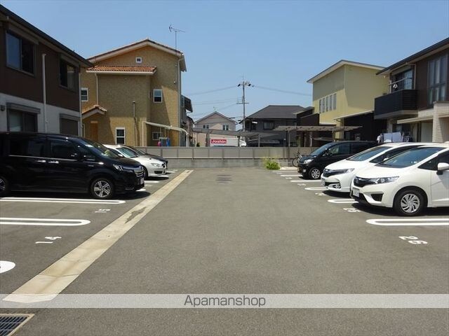 和歌山県和歌山市有家[2LDK/54.61m2]の駐車場4