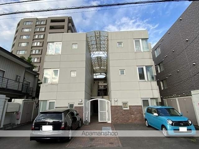 アーブ円山の外観写真
