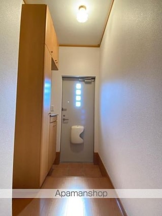 香川県高松市寺井町[1LDK/52.64m2]の玄関