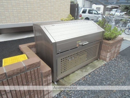 リヴェール[1LDK/37.67m2]の共用部1