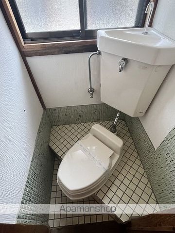常岡メゾネットの内装写真