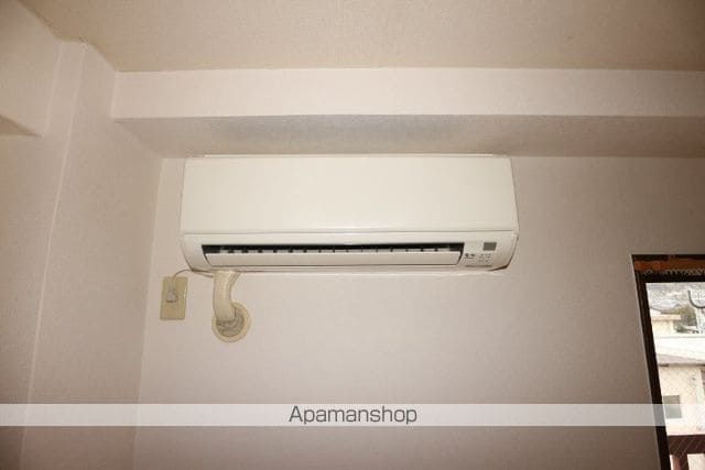 ロイヤルハイツ南の内装写真