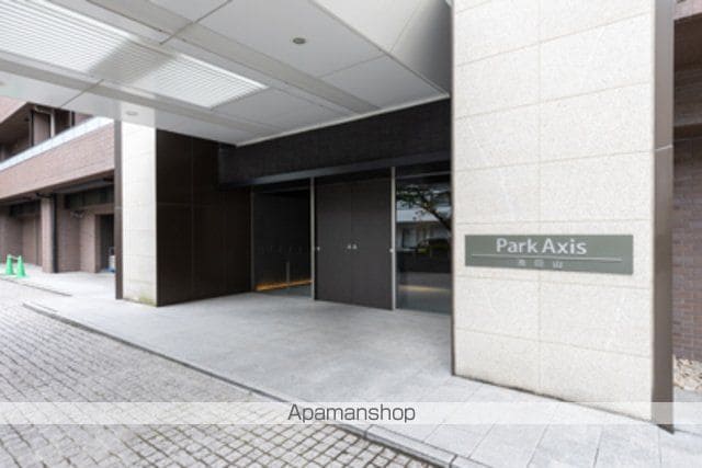 パークアクシス池田山の玄関写真