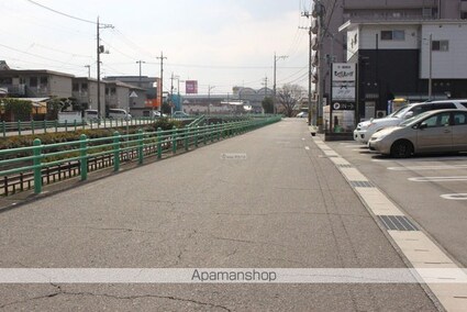 シャレオ[1LDK/37.13m2]の周辺1