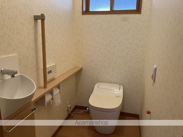 detached 福島県双葉郡富岡町字夜の森南４丁目54-2
夜の森の賃貸情報を見る
物件地図