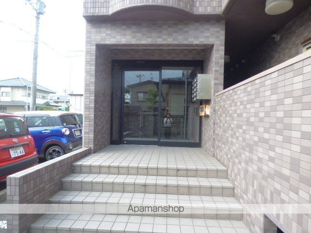 ECOMODO瀬川の玄関写真