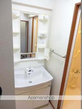 鏡川クレセントパーク[2LDK/54m2]の洗面所