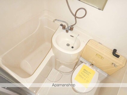 カーム山城[2K/25m2]のバス