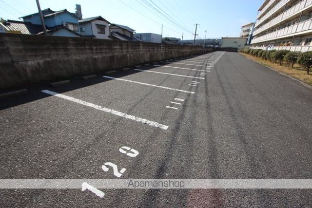 ビレッジハウス本城2号棟の外観写真