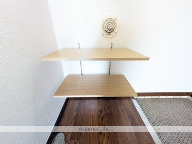 プレゼンス庚午北の内装写真