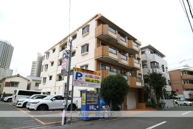 麻田レインボーハイツの外観写真