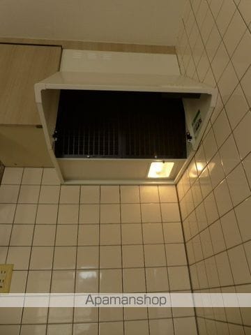 パープルシャトーA棟の内装写真