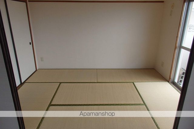 千鳥エクセルシオの内装写真