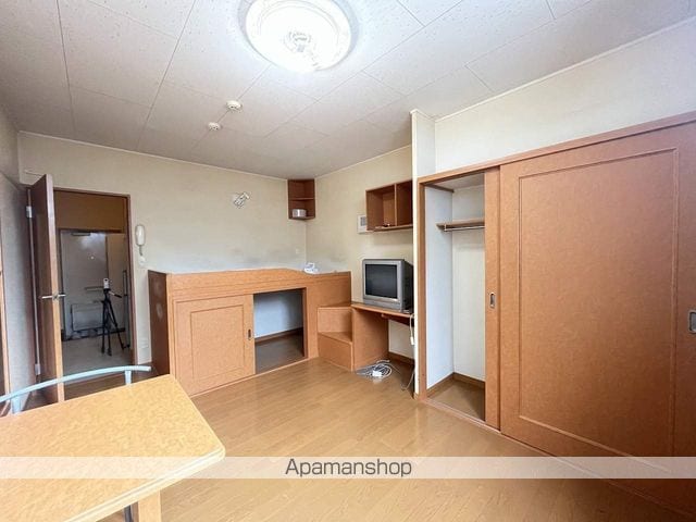 レオパレスルフランの内装写真