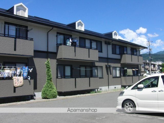 ハイカムール沢村の外観写真