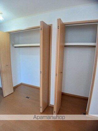 サンリットパル[1LDK/46.49m2]の収納