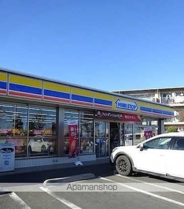 ウィット[2LDK/66.24m2]の周辺8