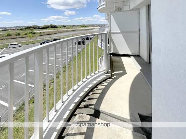 ビレッジハウス南高野1号棟の内装写真