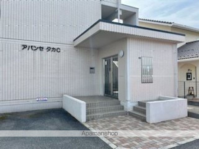 アバンセタカCの玄関写真