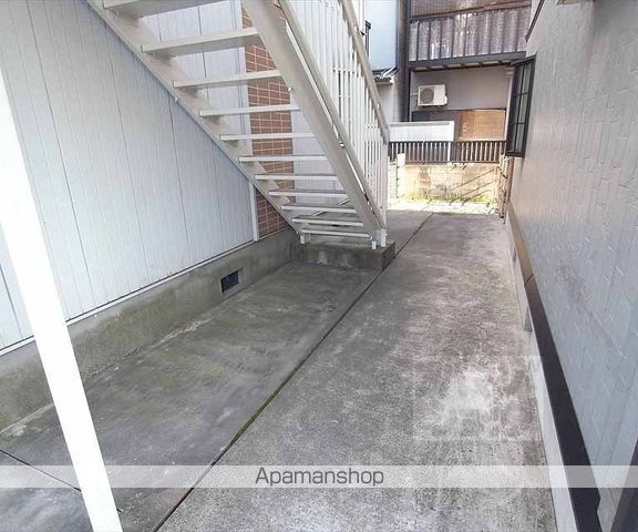 ハイツ白井B棟の玄関写真