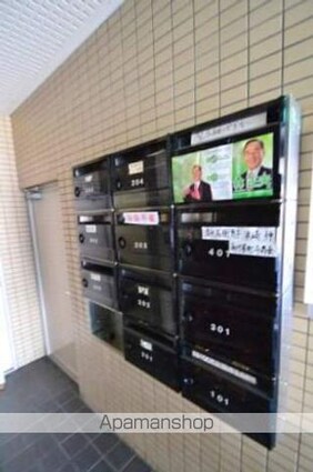 清水ハイツ[1R/24.3m2]のエントランス3