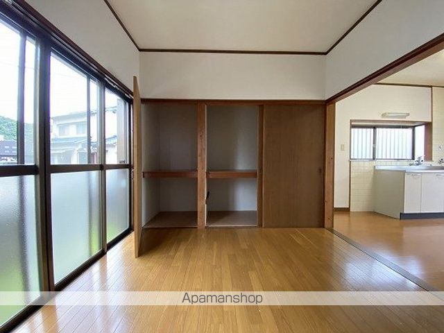 辻井三丁目貸家の内装写真