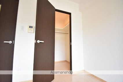 ヴィアーレ勾当台Ⅱ[1K/30.08m2]の収納