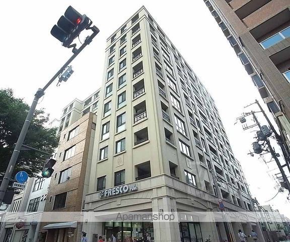 イーグルコートラヴァン御池の外観写真