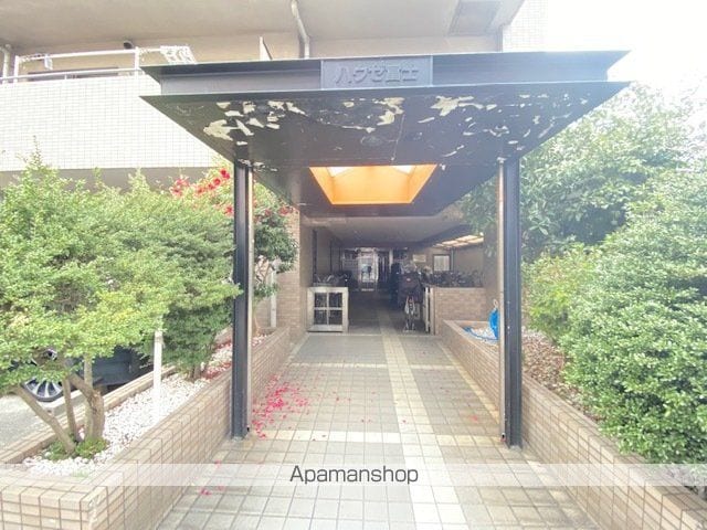 ハウゼ富士の玄関写真