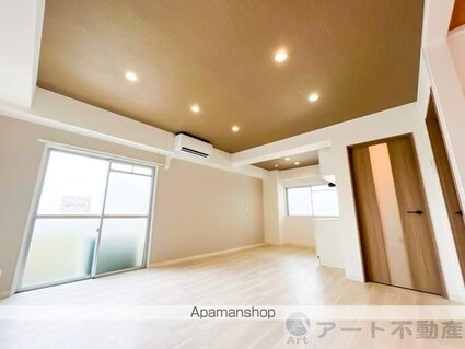 カーサグラン余戸[2LDK/73.6m2]のリビング・居間