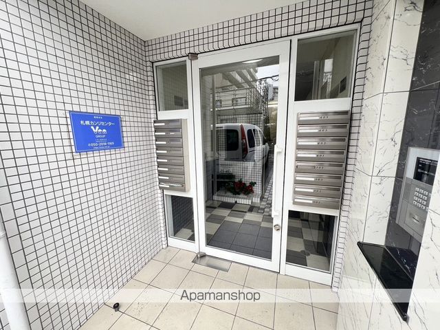 グランメール宮の森の玄関写真