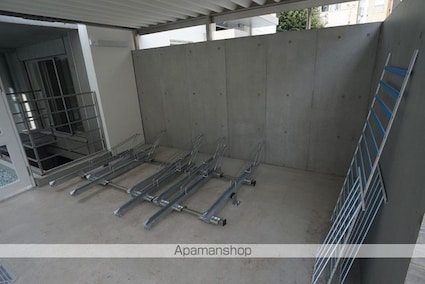 アレーロ北参道[1R/26.42m2]の共用部3