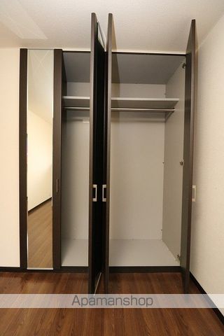 サンタプレイスIIの内装写真