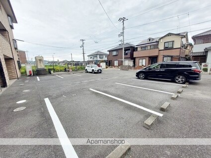 フォブール堀江ビーチ[2LDK/54.65m2]の駐車場