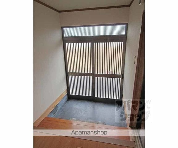 深草坊町貸家の内装写真