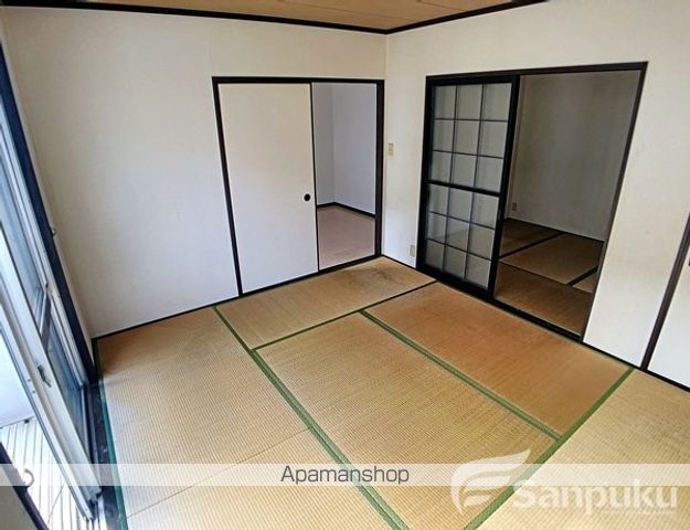 タウニィ石手の内装写真