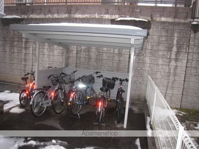 レオパレスモリヤBの玄関写真