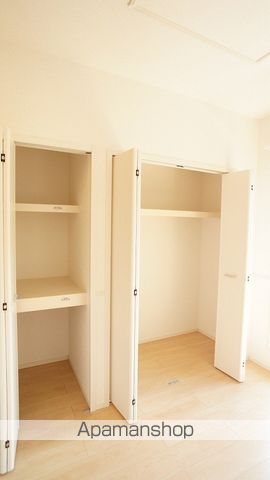 富士宮市 2階建 築9年の内装写真