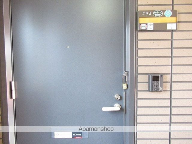 ラ・フォーレ材木町の玄関写真